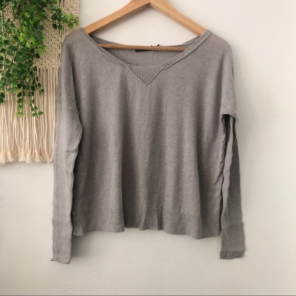 Trouve Sweaters - TROUVE Cropped Long Sleeve Lightweight Sweater